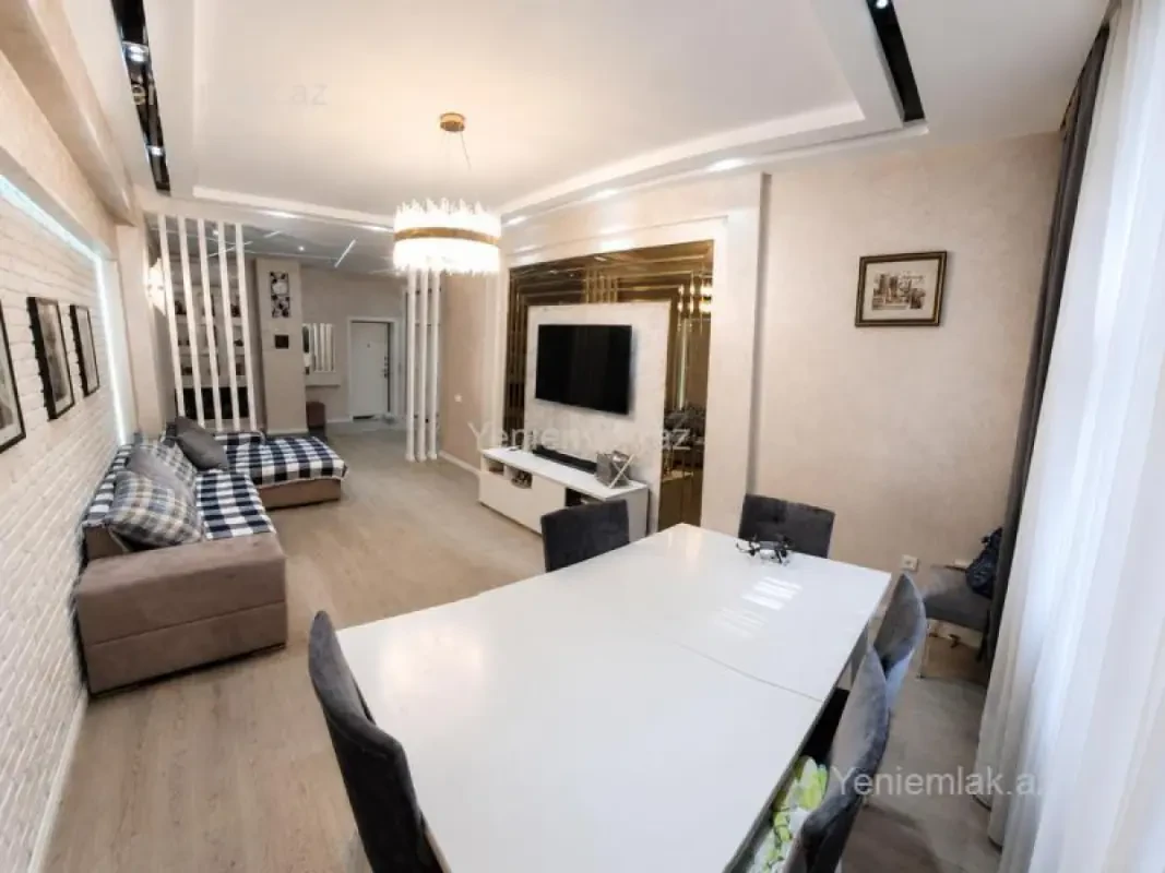 Satılır 3 otaqlı yeni tikili 120 m²