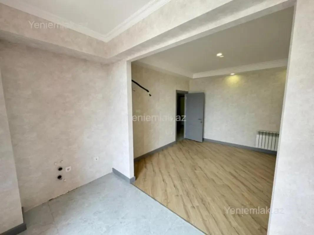Satılır 3 otaqlı yeni tikili 107 m²