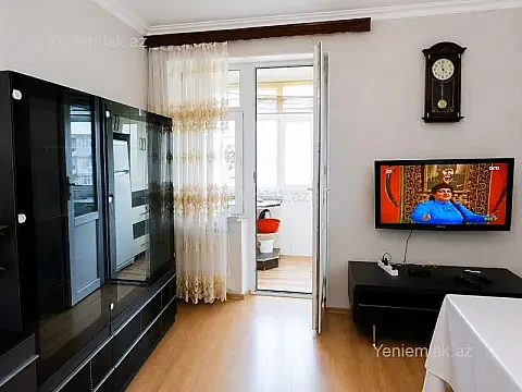 Satılır 1 otaqlı köhnə tikili 45 m² — Bakı, Binəqədi 1 otaq 45.00 m²