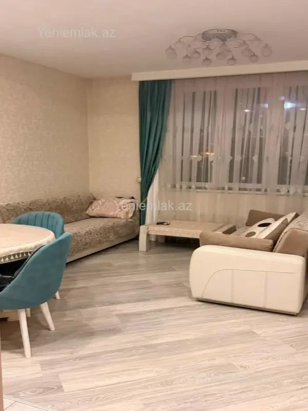 Satılır 2 otaqlı yeni tikili 65 m²