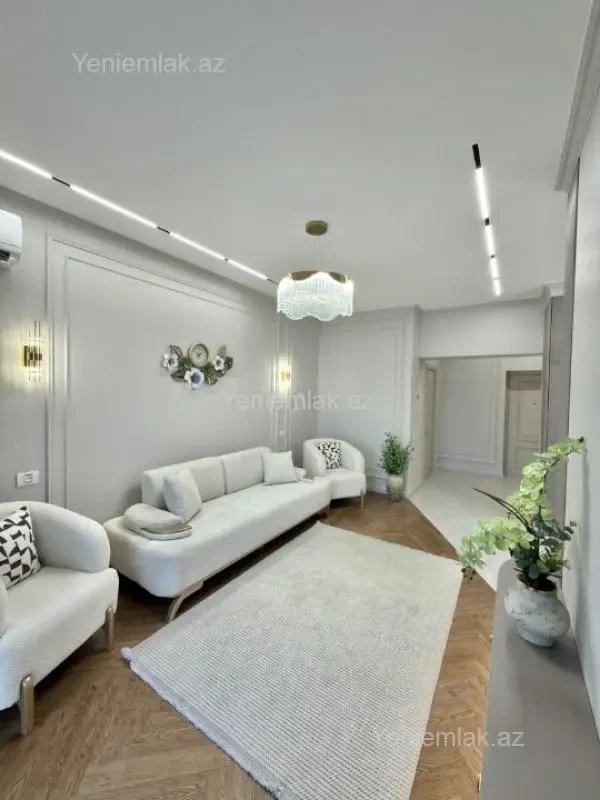 Satılır 2 otaqlı yeni tikili 68 m²