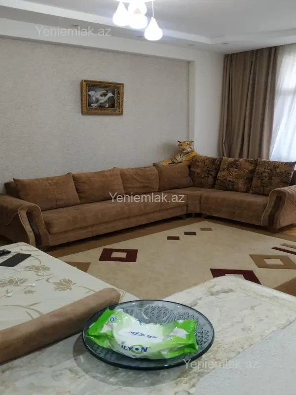 Satılır 3 otaqlı yeni tikili 80 m²
