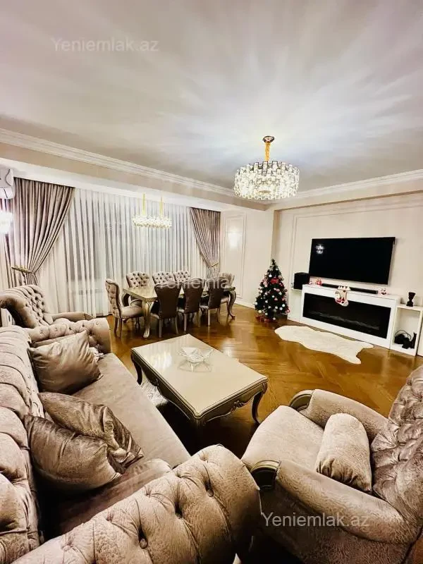 Satılır 4 otaqlı yeni tikili 140 m²