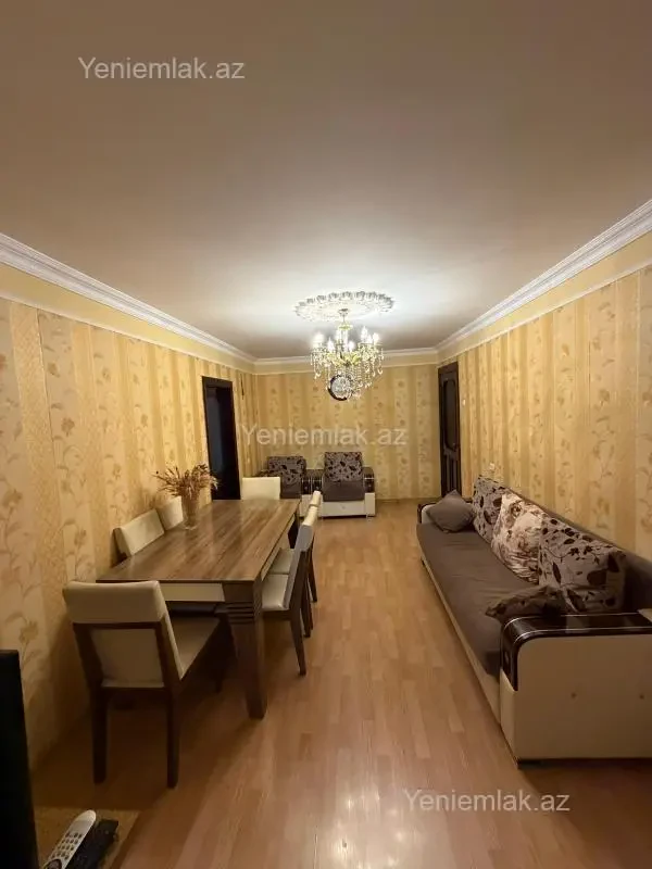 Satılır 2 otaqlı köhnə tikili 50 m²
