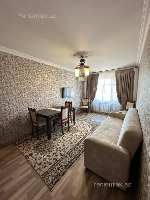 Satılır 3 otaqlı köhnə tikili 78 m²