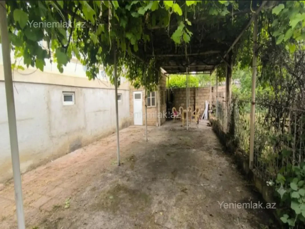 Satılır 6 otaqlı həyət evi 170 m²