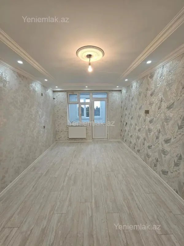 Satılır 2 otaqlı köhnə tikili 45 m²
