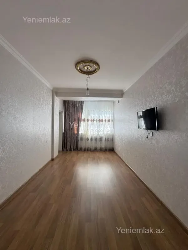 Satılır 3 otaqlı yeni tikili 73 m²