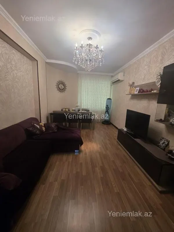 Satılır 3 otaqlı yeni tikili 100 m²