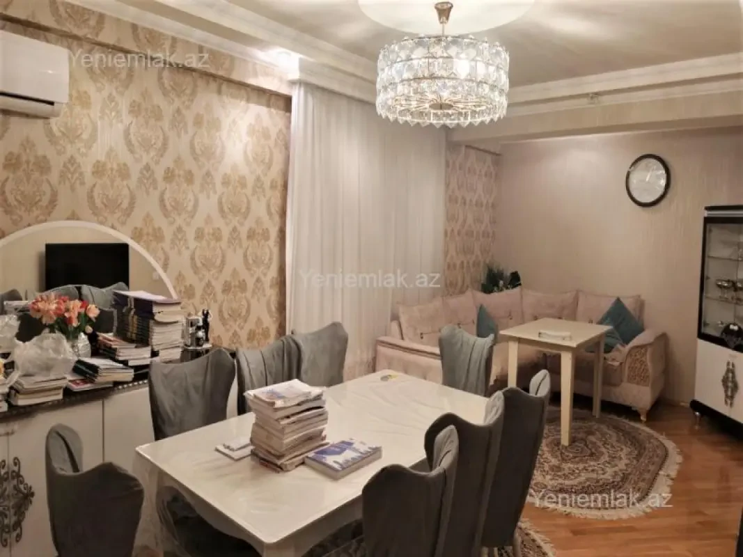 Satılır 3 otaqlı yeni tikili 120 m²