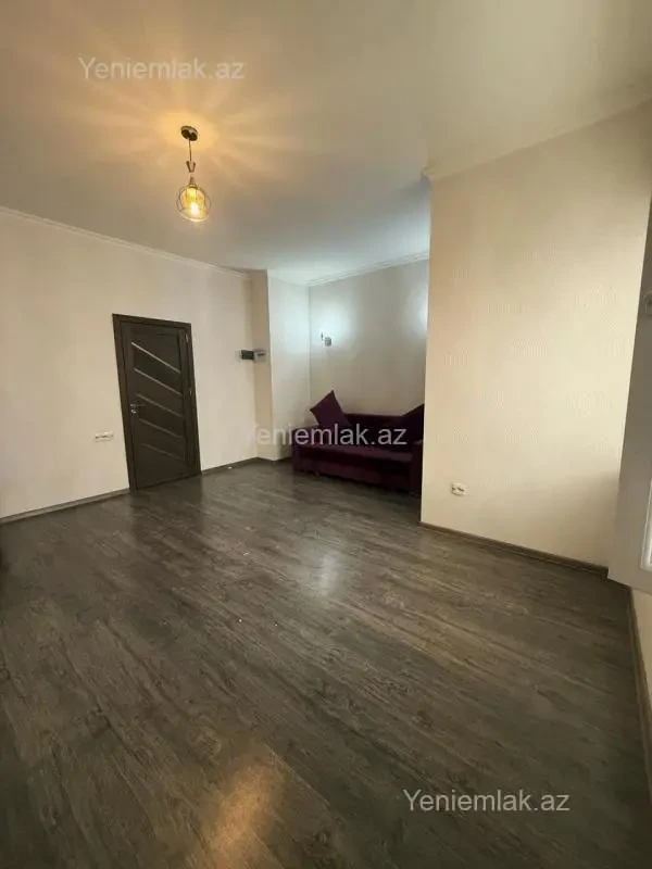 Satılır 1 otaqlı köhnə tikili 50 m²