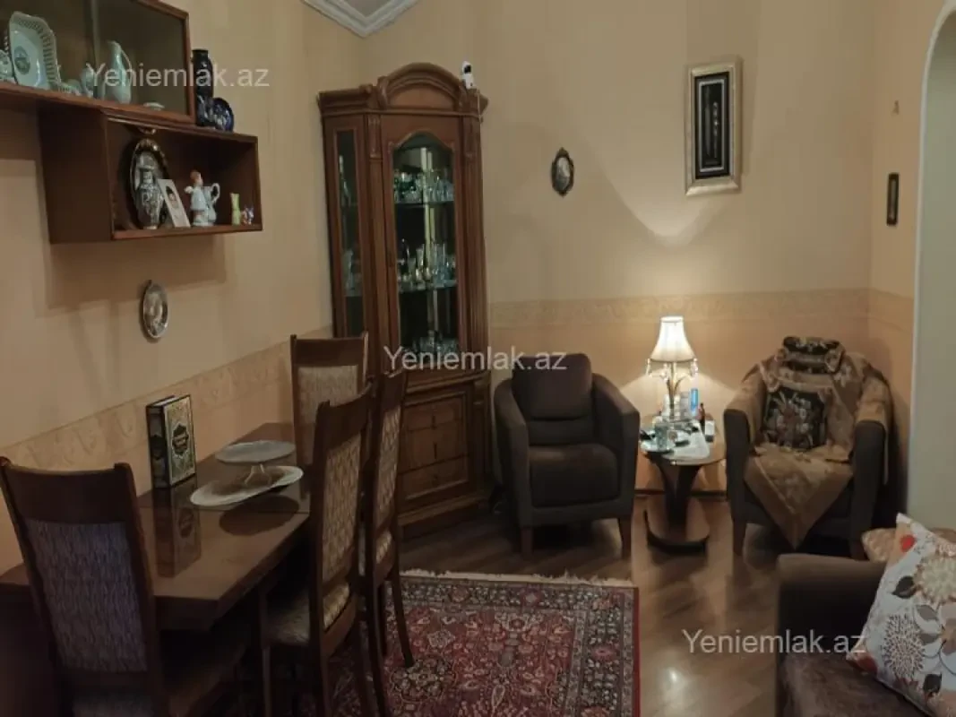 Satılır 2 otaqlı yeni tikili 90 m²