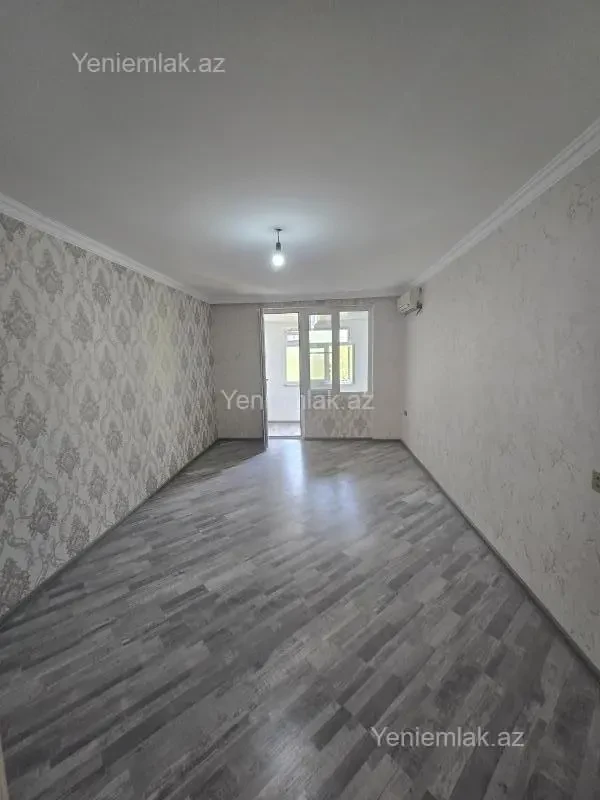 Satılır 2 otaqlı köhnə tikili 48 m²