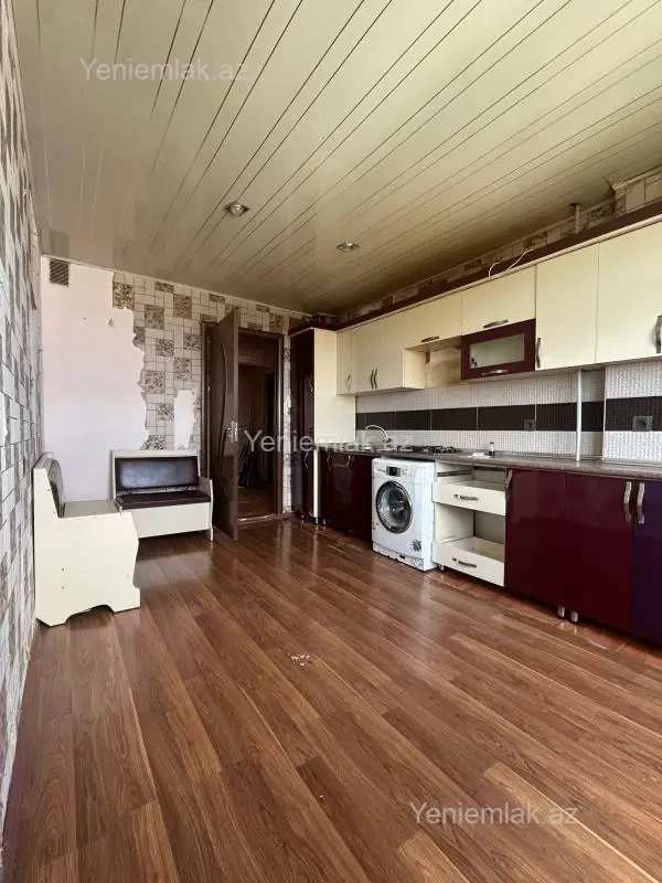 Satılır 3 otaqlı yeni tikili 61 m²