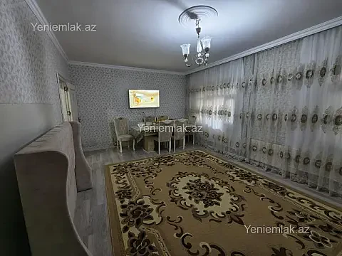 Satılır 3 otaqlı köhnə tikili 120 m² — Sumqayıt, 8-ci mikrorayon 3 otaq 120.00 m²