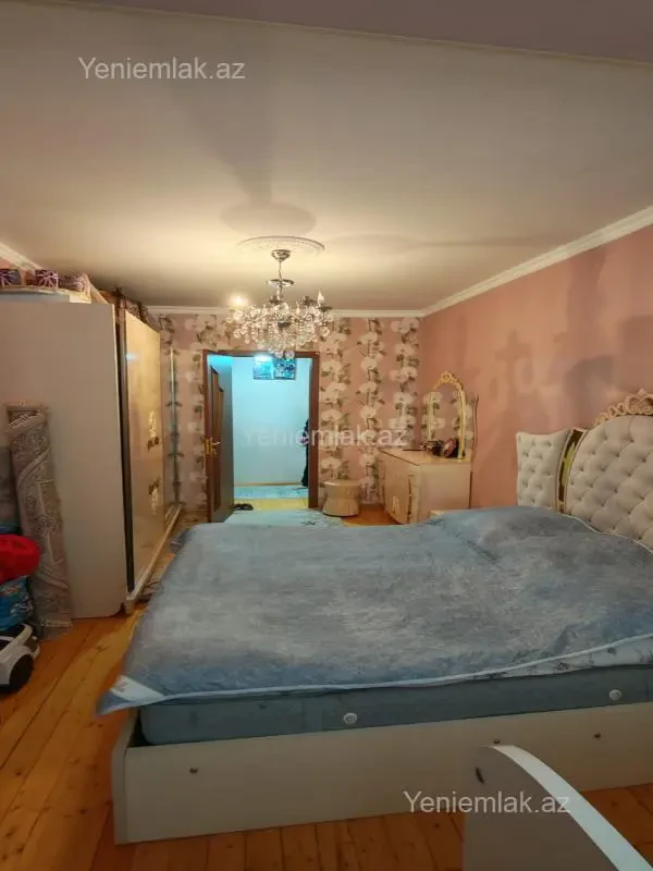 Satılır 2 otaqlı köhnə tikili 56 m²