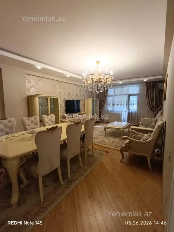 Satılır 4 otaqlı yeni tikili 185 m²