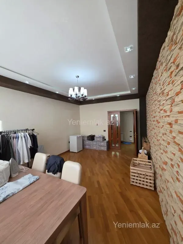 Satılır 3 otaqlı yeni tikili 92 m²