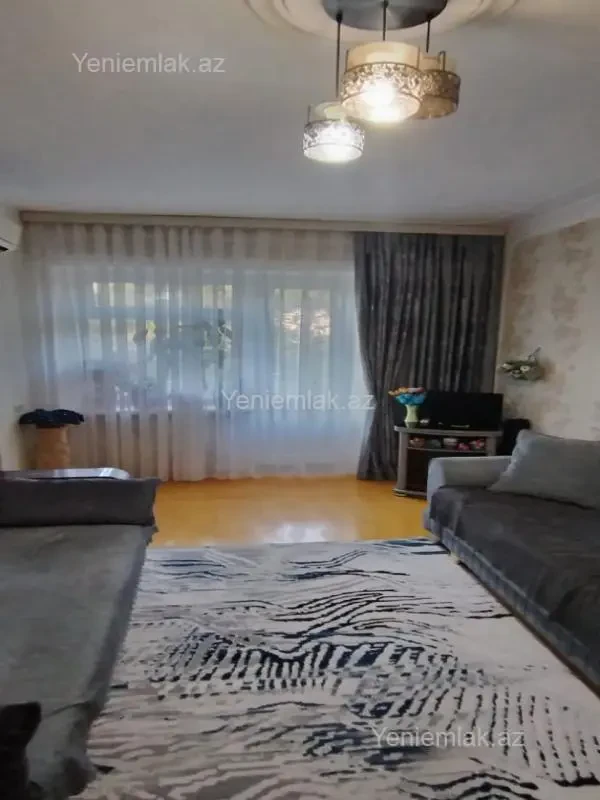 Satılır 2 otaqlı köhnə tikili 48 m²
