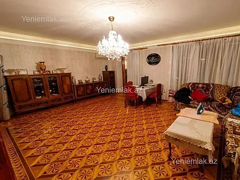 Satılır 4 otaqlı köhnə tikili 120 m² — Bakı, Nərimanov 4 otaq 120.00 m²