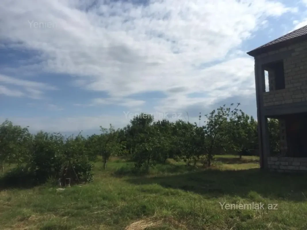 Satılır 3 otaqlı həyət evi 110 m²