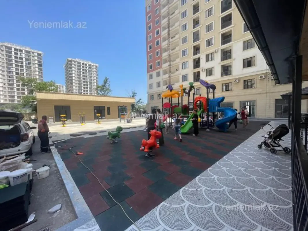 Satılır 3 otaqlı yeni tikili 50 m²