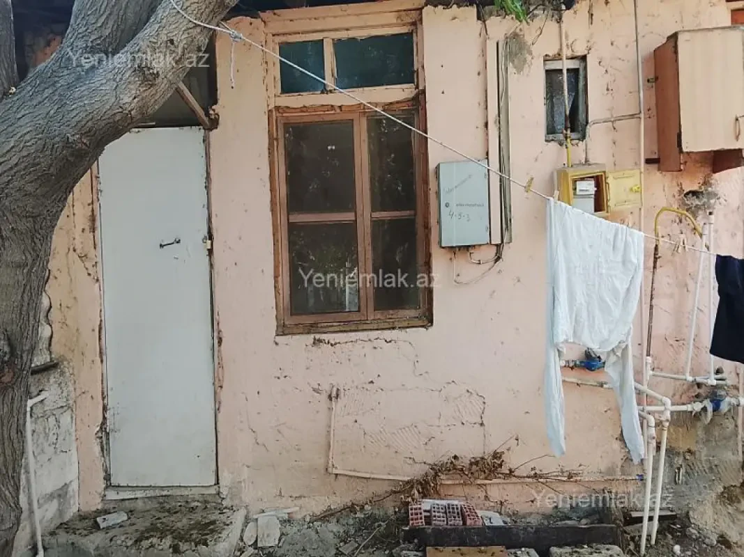 Satılır 2 otaqlı həyət evi 57 m²