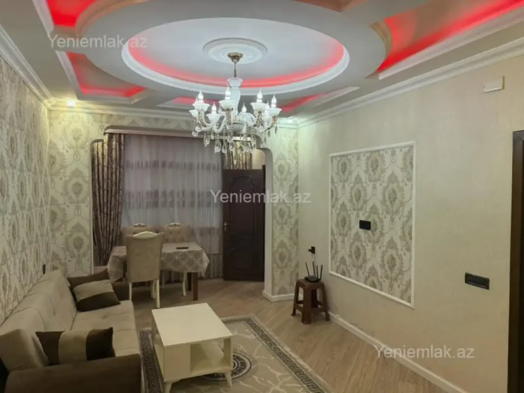 Satılır 2 otaqlı köhnə tikili 55 m²
