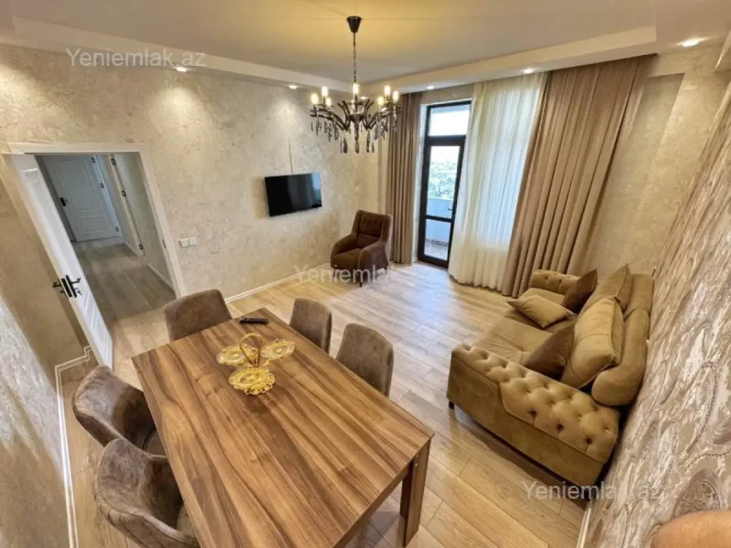 Satılır 2 otaqlı yeni tikili 82 m²