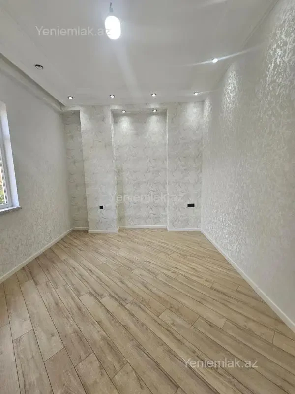 Satılır 2 otaqlı yeni tikili 82 m²