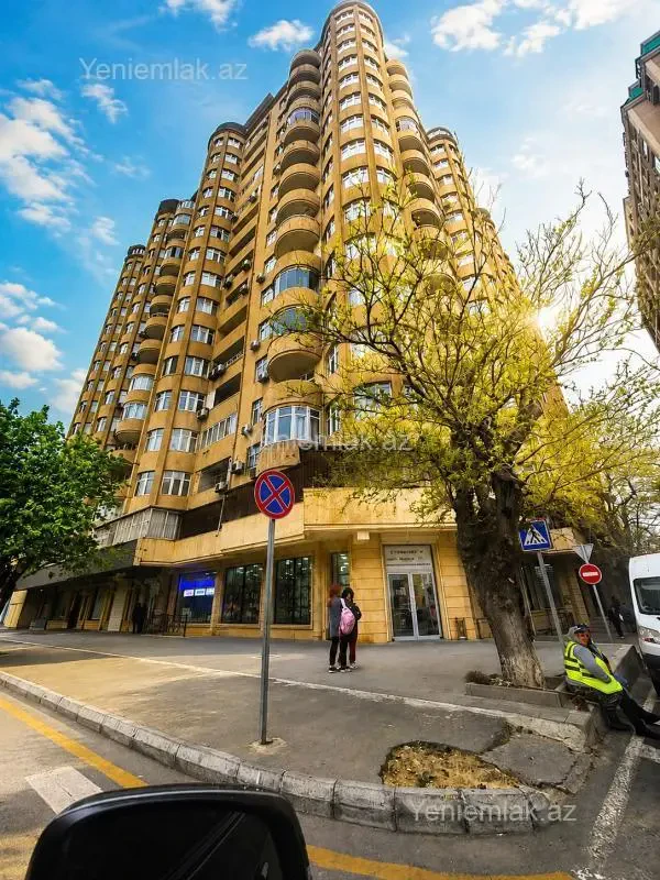 Satılır 2 otaqlı yeni tikili 91 m²