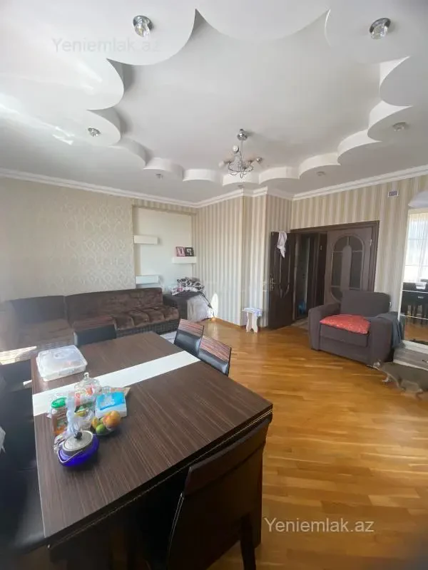 Satılır 2 otaqlı yeni tikili 60 m²