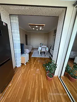 Satılır 3 otaqlı köhnə tikili 68 m² — Sumqayıt, 5-ci mikrorayon 3 otaq 68.00 m²