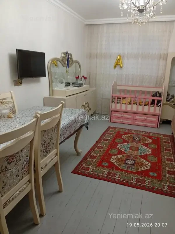 Satılır 2 otaqlı köhnə tikili 47 m²