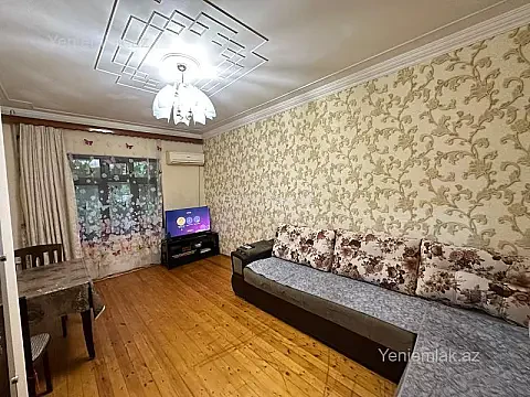 Satılır 2 otaqlı köhnə tikili 65 m² — Bakı, Nizami 2 otaq 65.00 m²