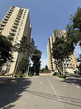 Satılır 2 otaqlı köhnə tikili 66 m² — Bakı, Nizami 2 otaq 66.00 m²