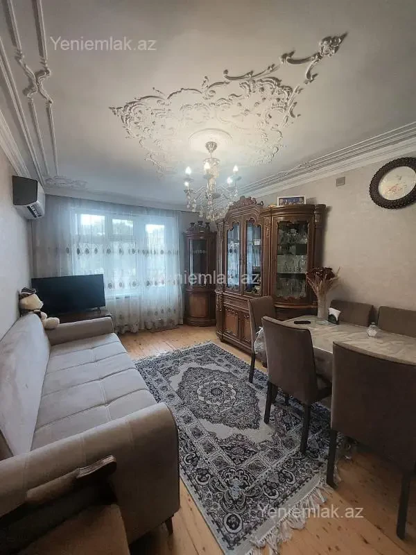 Satılır 2 otaqlı köhnə tikili 45 m²