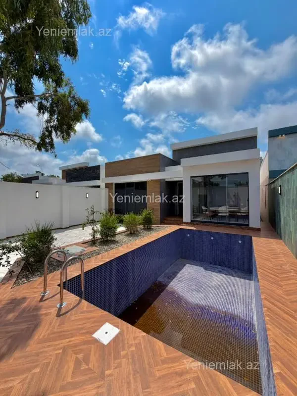 Satılır 4 otaqlı həyət evi 160 m²
