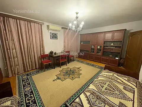 Satılır 4 otaqlı köhnə tikili 103 m² — Bakı, Nərimanov 4 otaq 103.00 m²