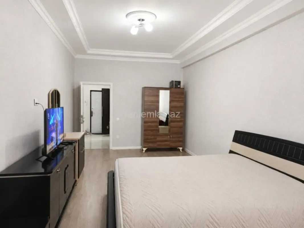 Satılır 2 otaqlı yeni tikili 69 m²