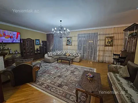 Satılır 7 otaqlı həyət evi 600 m² — Bakı, Səbail 7 otaq 600.00 m²