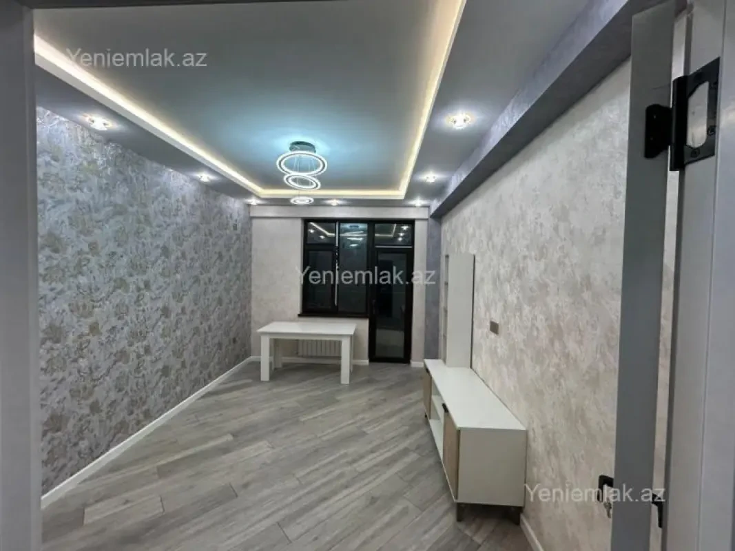 Satılır 2 otaqlı yeni tikili 75 m²