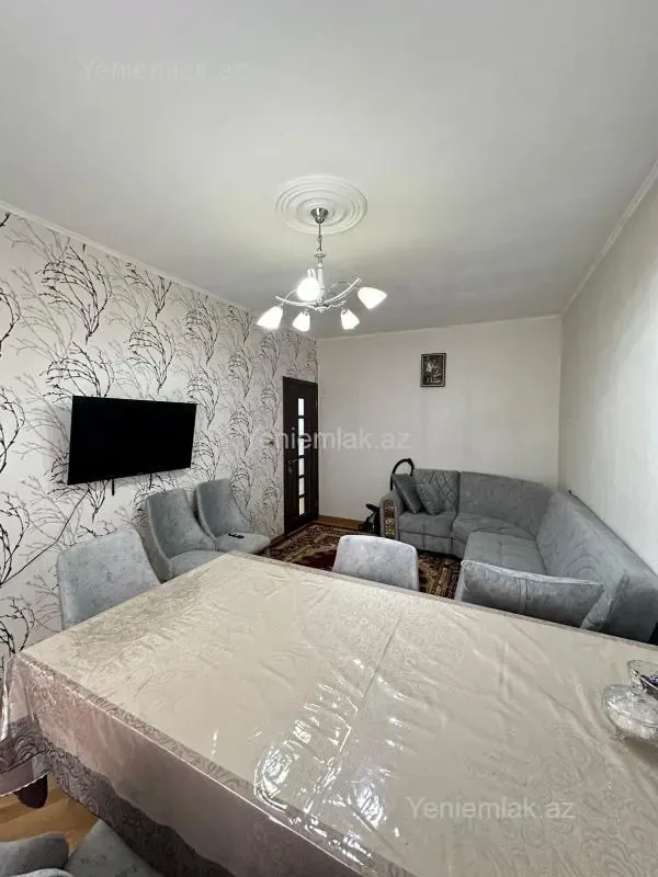 Satılır 3 otaqlı köhnə tikili 67 m²