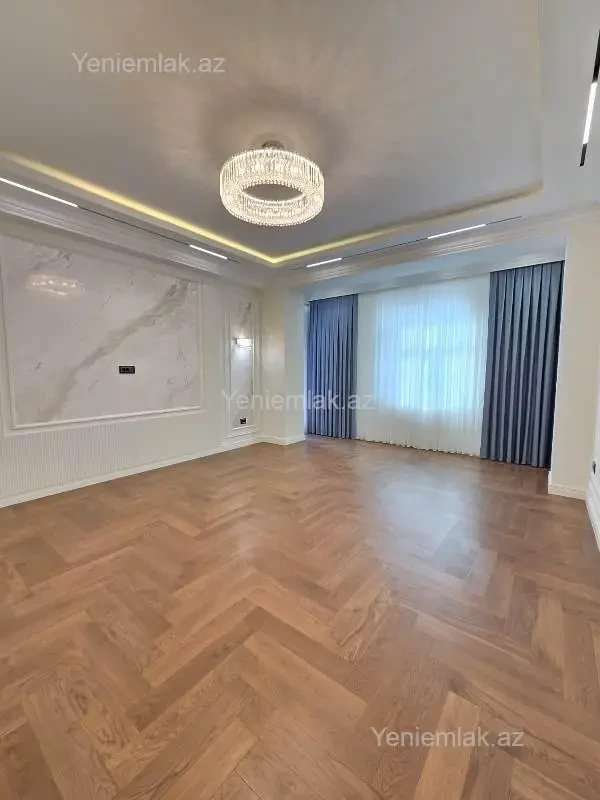 Satılır 4 otaqlı yeni tikili 181 m²