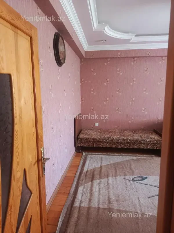 Satılır 3 otaqlı yeni tikili 80 m²