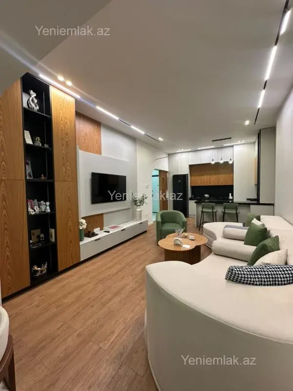Satılır 3 otaqlı yeni tikili 113 m²