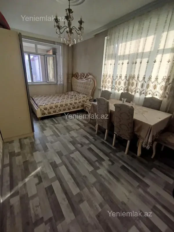 Satılır 1 otaqlı köhnə tikili 37 m²