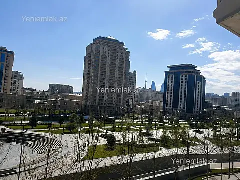 Satılır 3 otaqlı köhnə tikili 110 m² — Bakı, Nəsimi 3 otaq 110.00 m²