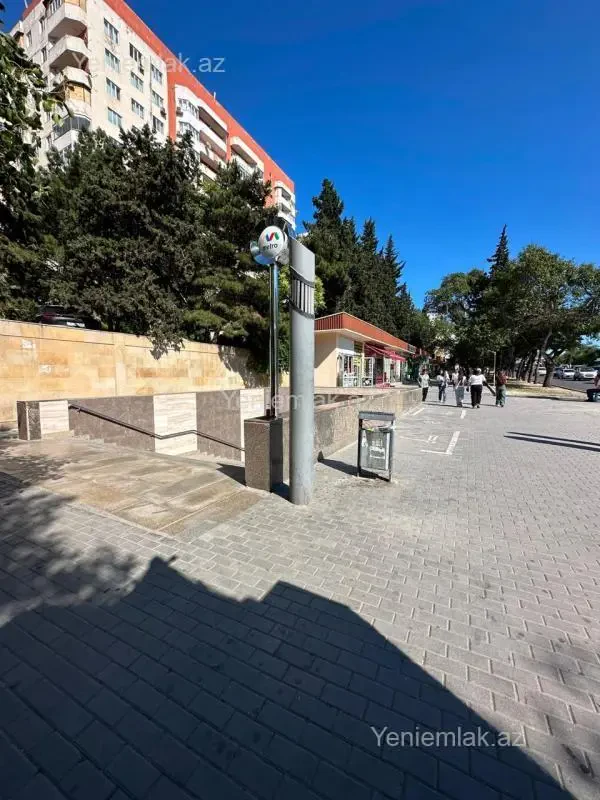 Satılır 4 otaqlı yeni tikili 140 m²