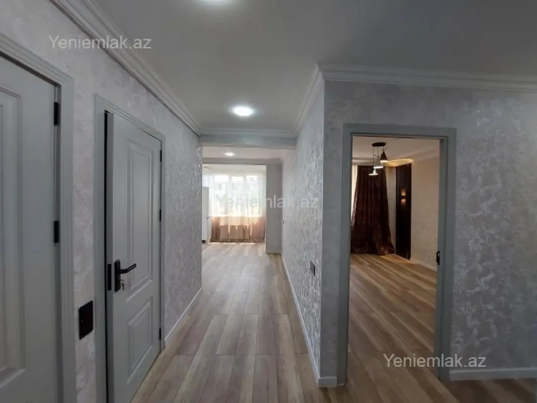 Satılır 2 otaqlı köhnə tikili 52 m²